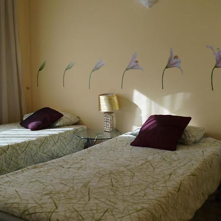 Good-Apartments Барселона Номер фото