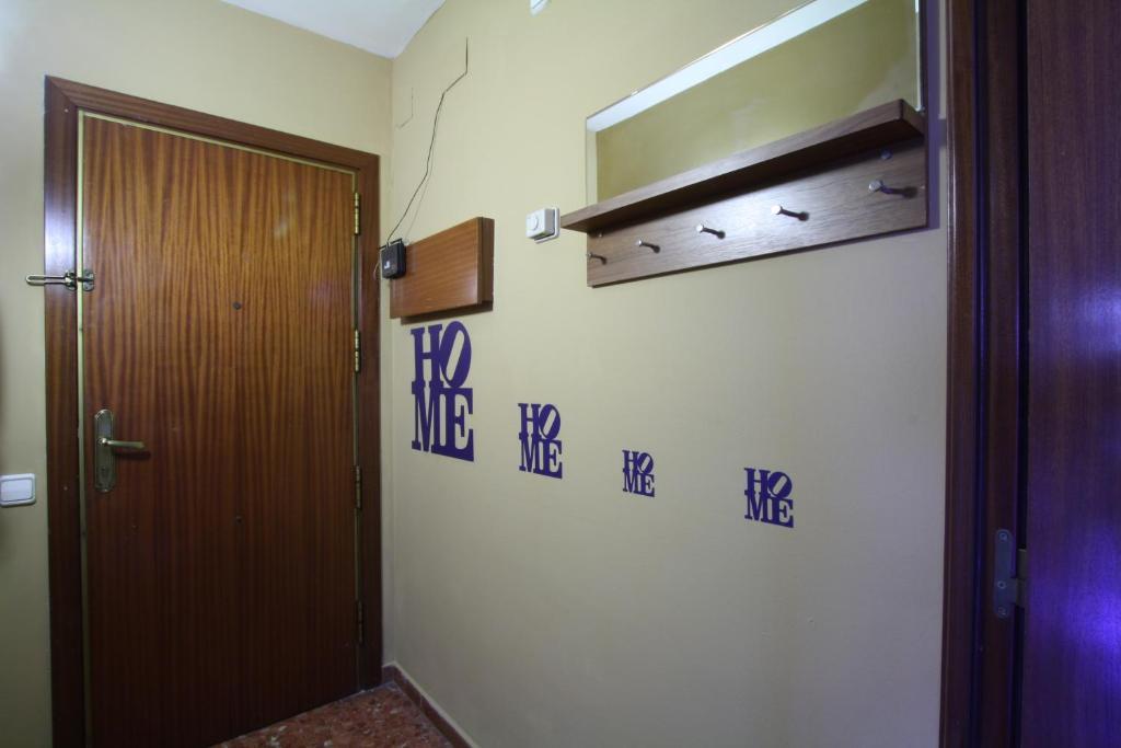 Good-Apartments Барселона Номер фото